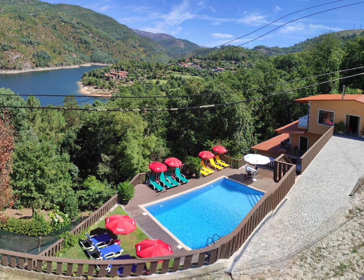 비에이라도미노 Casa Encosta Do Geres-Ferias No Geres 빌라 외부 사진